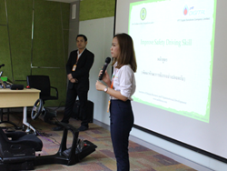 กล่าวต้อนรับพร้อมแนะนำทีมวิทยากร และกิจกรรมฝึอบรม