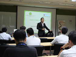 เทคนิคการขับรถเชิงป้องกันอุบัติเหตุ Defensive Driving Technique โดยอาจารย์อภิรัติ  คำสายพรม