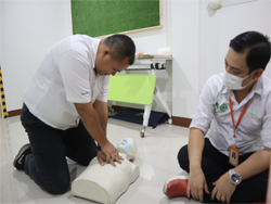 ฝึกปฏิบัติการกู้ฟื้นคืนชีพในสถานการณ์ฉุกเฉิน