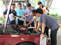 ปฏิบัติการตรวจสอบ และบำรุงรักษายานพาหนะเบื้องต้น Pre-Trip Inspection and Basic Maintenance