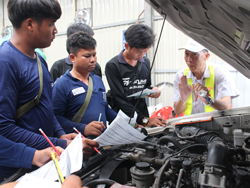 ปฏิบัติการตรวจสอบ และบำรุงรักษารถยนต์ประจำวัน Daily Inspection